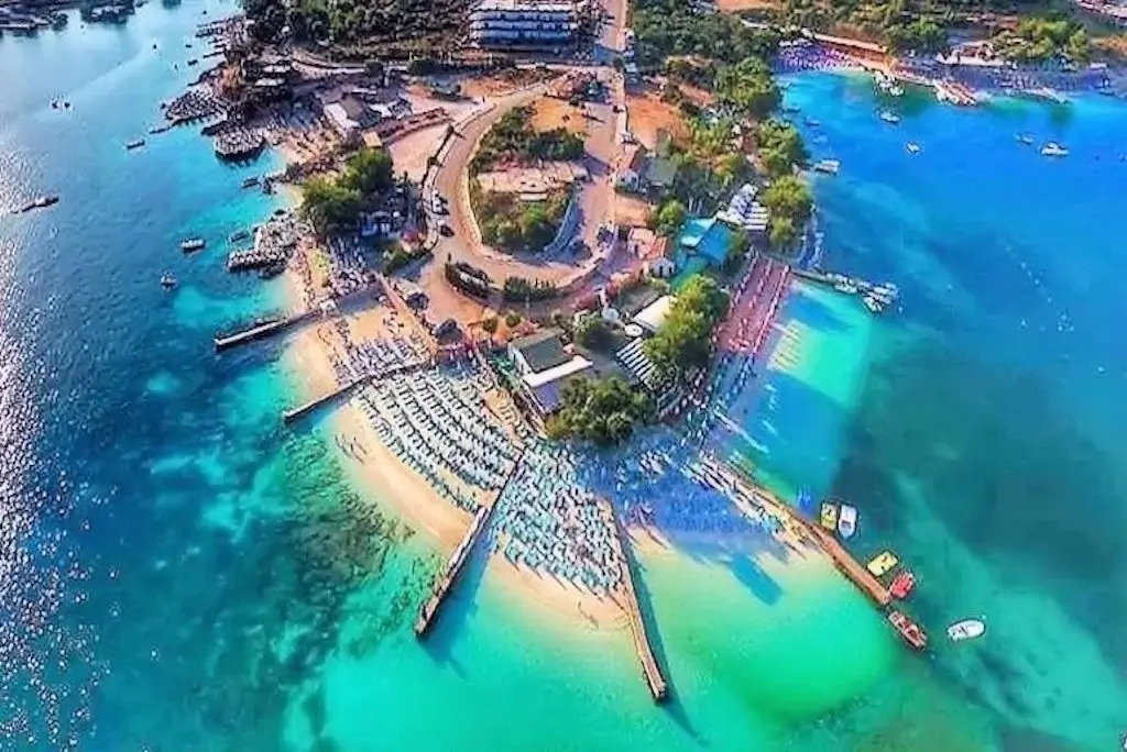 ksamil albania